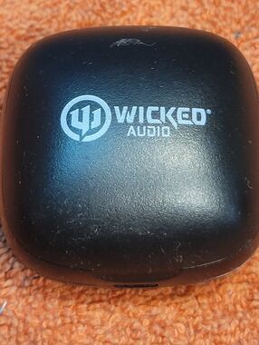Wicked Audio WI-TW5150-CA True Wireless Earbuds w Charging Case